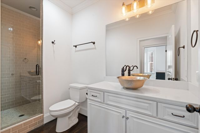 1003B Caruthers Ave, Nashville, TN 37204