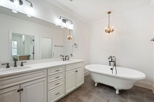 1003B Caruthers Ave, Nashville, TN 37204