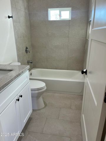 15230 S COUNTRY CLUB Way, Arizona City, AZ 85123