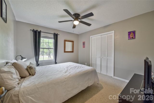 130 Fort Dobbs Road, Statesville, NC 28625