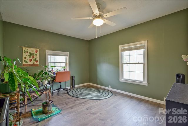 130 Fort Dobbs Road, Statesville, NC 28625