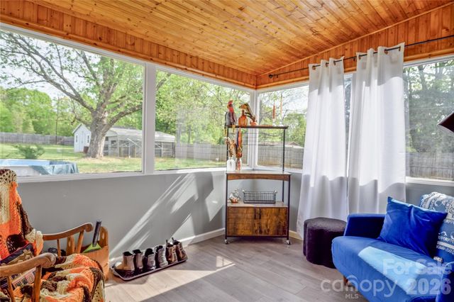 130 Fort Dobbs Road, Statesville, NC 28625