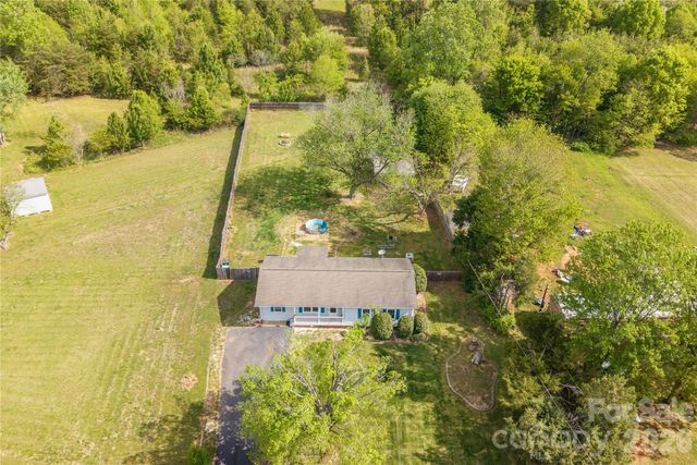 130 Fort Dobbs Road, Statesville, NC 28625