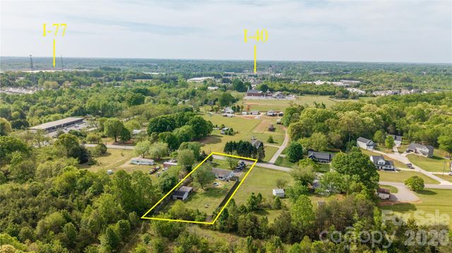 130 Fort Dobbs Road, Statesville, NC 28625