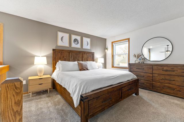 1308 Rushmore Drive, Burnsville, MN 55306