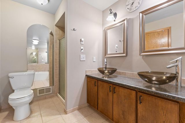 1308 Rushmore Drive, Burnsville, MN 55306