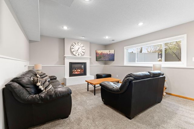 1308 Rushmore Drive, Burnsville, MN 55306