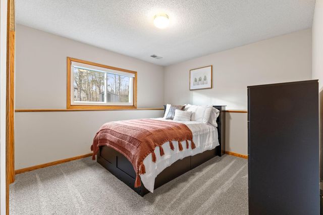 1308 Rushmore Drive, Burnsville, MN 55306