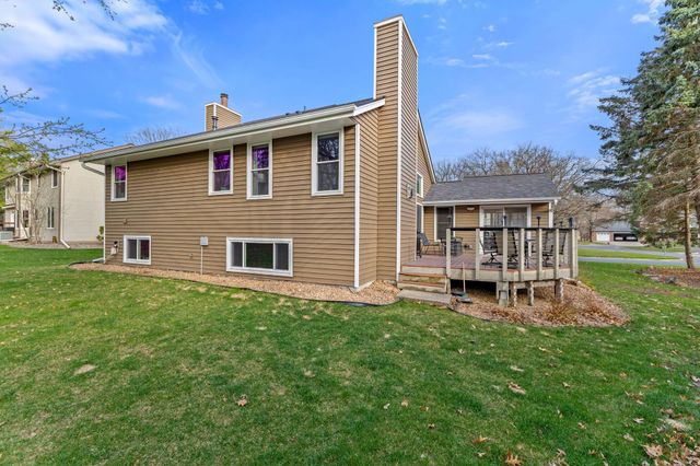 1308 Rushmore Drive, Burnsville, MN 55306