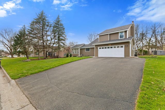 1308 Rushmore Drive, Burnsville, MN 55306