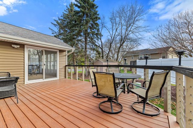 1308 Rushmore Drive, Burnsville, MN 55306