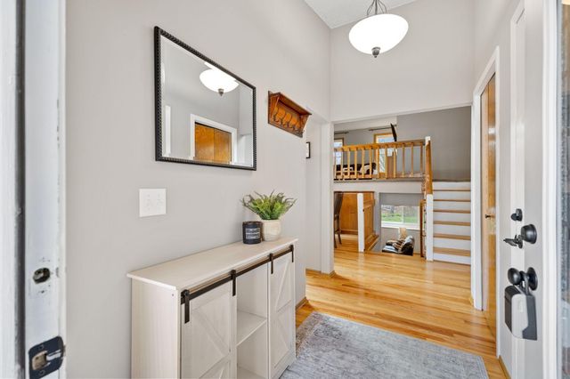 1308 Rushmore Drive, Burnsville, MN 55306