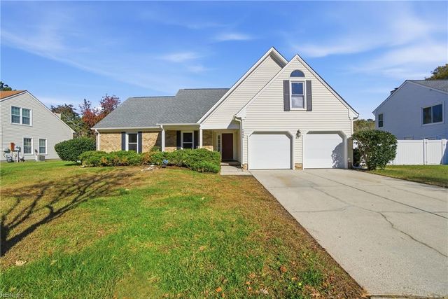 1844 Chestwood DR, Virginia Beach, VA 23453