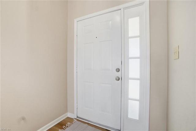 1844 Chestwood DR, Virginia Beach, VA 23453