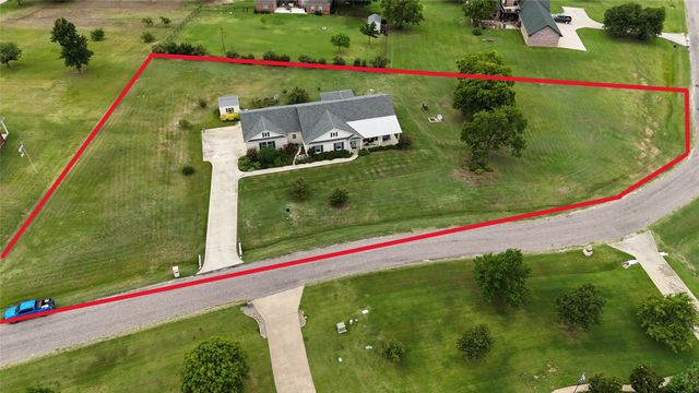 131 Whispering Winds Drive, Gunter, TX 75058