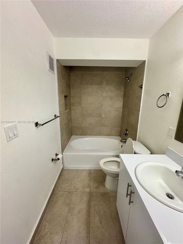 10441 SW 156th Ct 424, Miami, FL 33196