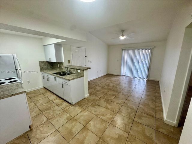 10441 SW 156th Ct 424, Miami, FL 33196