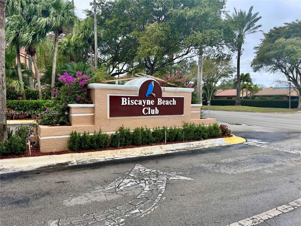 10441 SW 156th Ct 424, Miami, FL 33196