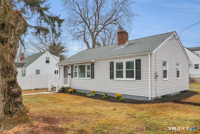 19 Songonosk Street, Windsor, CT 06095