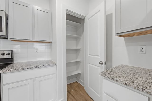5794 E Bristol, Wichita, KS 67220