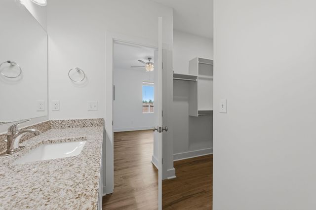 5794 E Bristol, Wichita, KS 67220