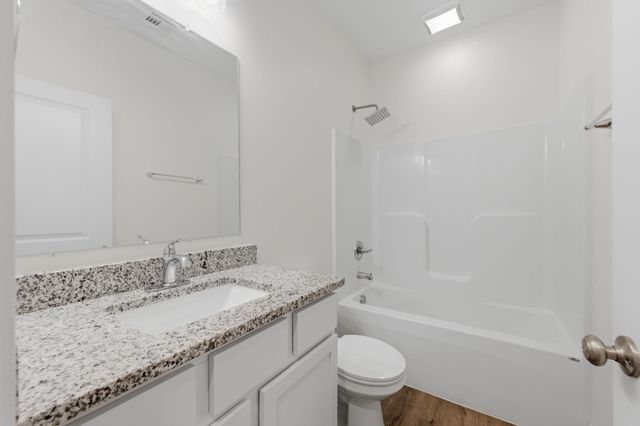 5794 E Bristol, Wichita, KS 67220