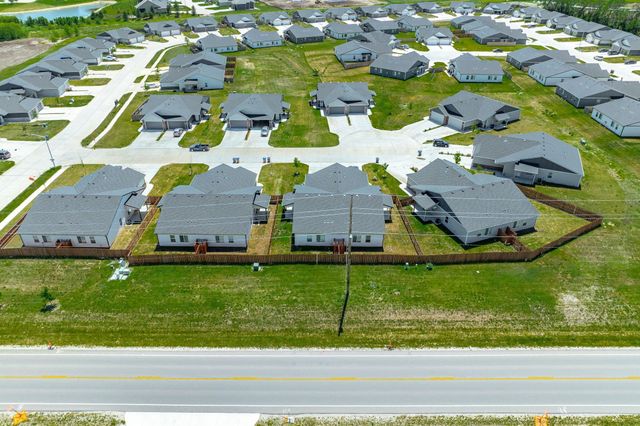 5794 E Bristol, Wichita, KS 67220