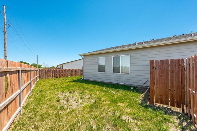 5794 E Bristol, Wichita, KS 67220