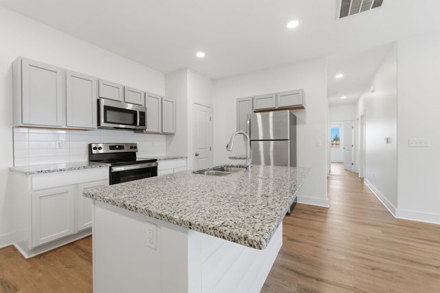 5794 E Bristol, Wichita, KS 67220