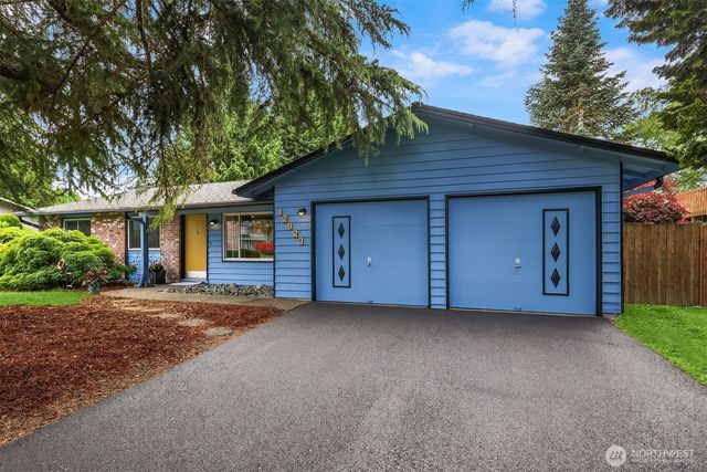 12923 NE 144th NE Place, Kirkland, WA 98034