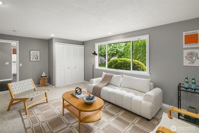 12923 NE 144th NE Place, Kirkland, WA 98034