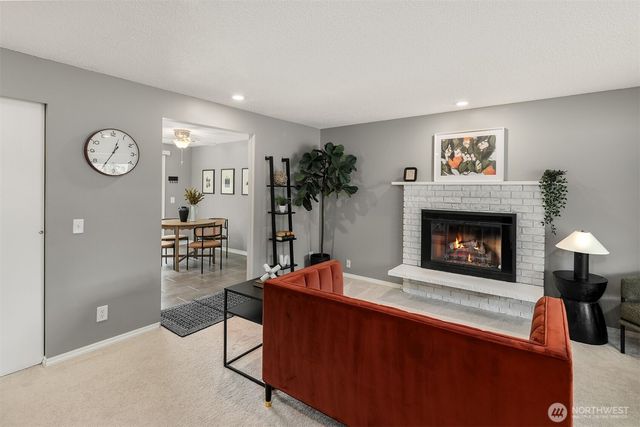 12923 NE 144th NE Place, Kirkland, WA 98034