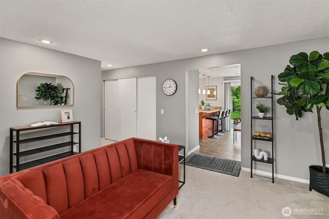 12923 NE 144th NE Place, Kirkland, WA 98034