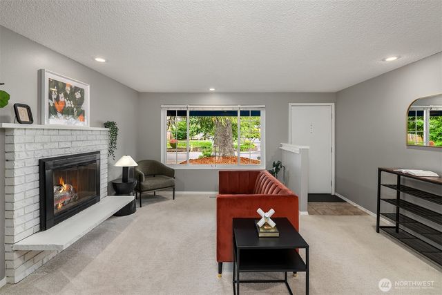 12923 NE 144th NE Place, Kirkland, WA 98034