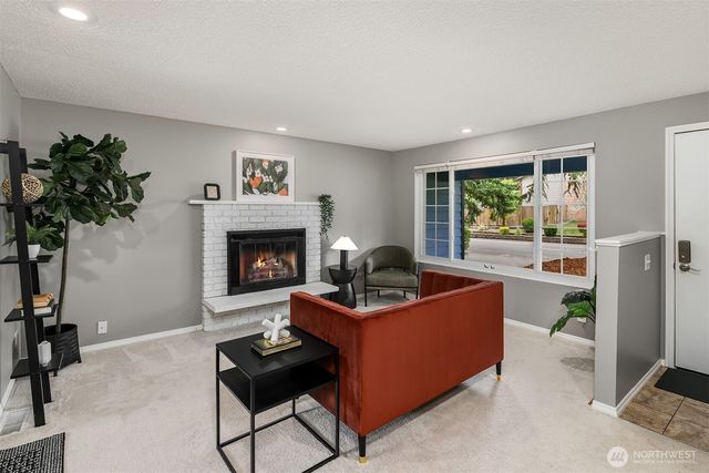 12923 NE 144th NE Place, Kirkland, WA 98034