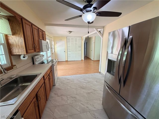 11941 Hawthorne Drive, Northfield, OH 44067