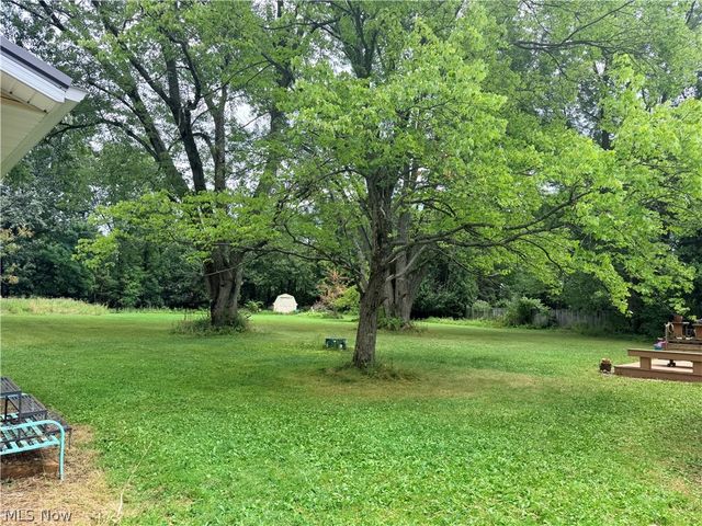 11941 Hawthorne Drive, Northfield, OH 44067