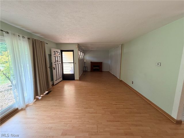 11941 Hawthorne Drive, Northfield, OH 44067