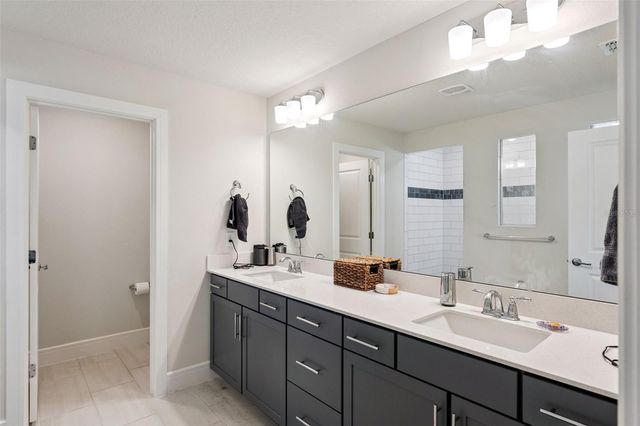 4008 MEANDERING BAY DRIVE, Apopka, FL 32712