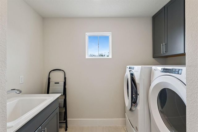 4008 MEANDERING BAY DRIVE, Apopka, FL 32712