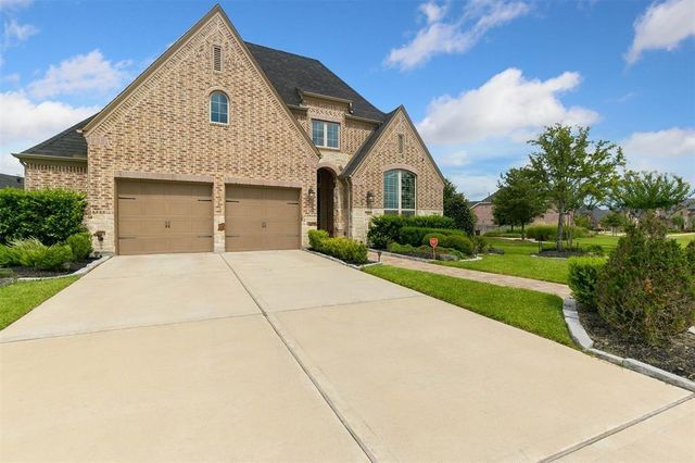 7831 Lago River Lane, Richmond, TX 77407