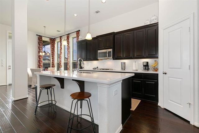 7831 Lago River Lane, Richmond, TX 77407