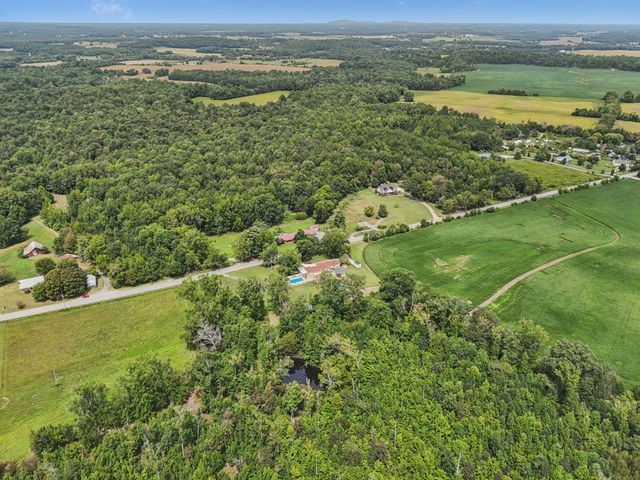 5362 Hillsboro Viola Rd, Manchester, TN 37355