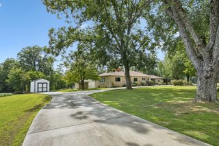 5362 Hillsboro Viola Rd, Manchester, TN 37355