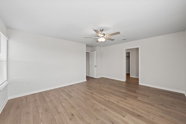 956 Camelia Grove Court, Hutchins, TX 75141