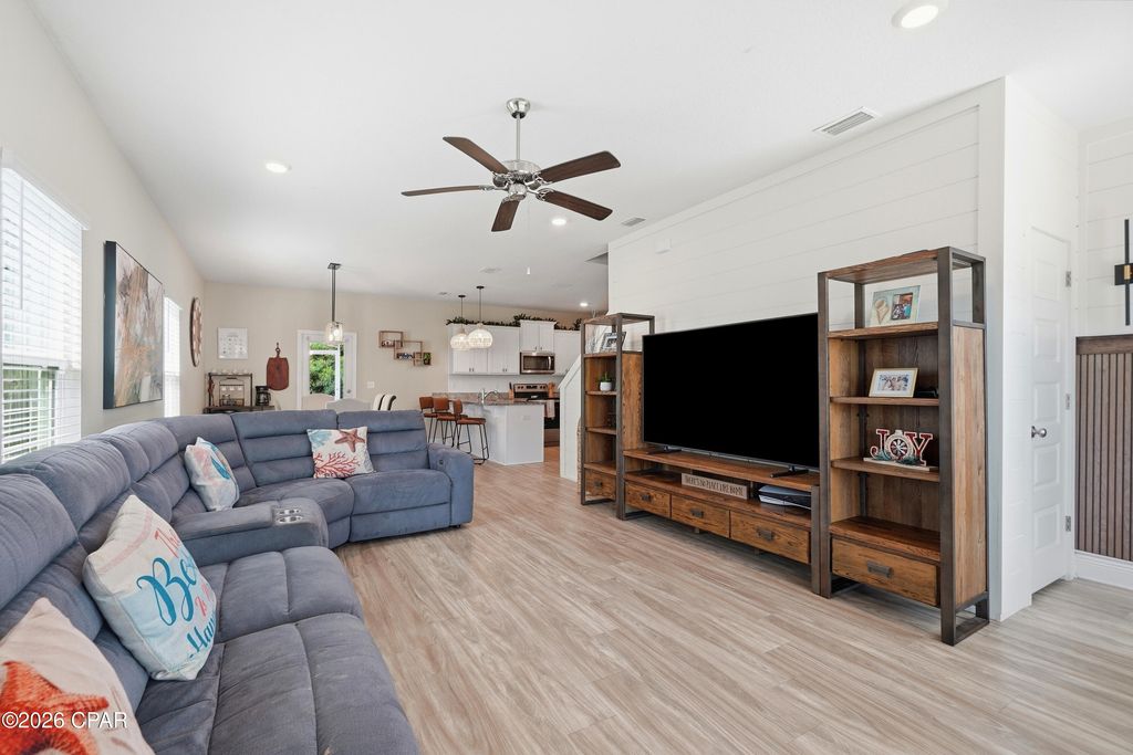 Image 5 of property listing at 362 Emerald Cove Street, Panama City Beach, FL 32407