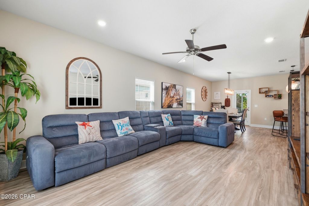 Image 6 of property listing at 362 Emerald Cove Street, Panama City Beach, FL 32407