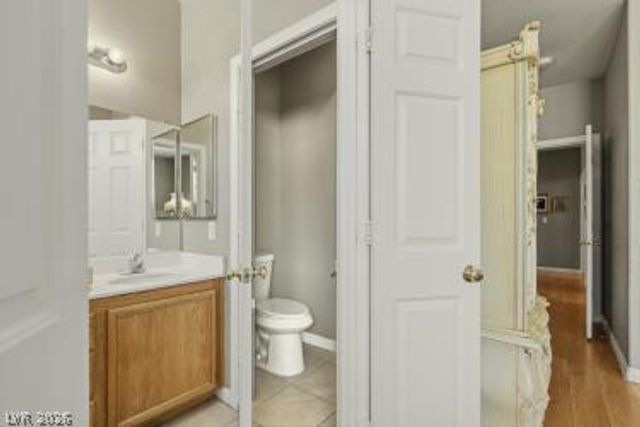 8472 Indigo Harbor Avenue, Las Vegas, NV 89117