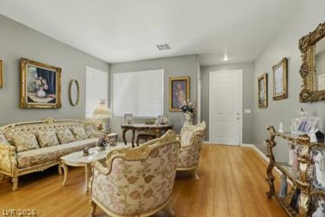 8472 Indigo Harbor Avenue, Las Vegas, NV 89117