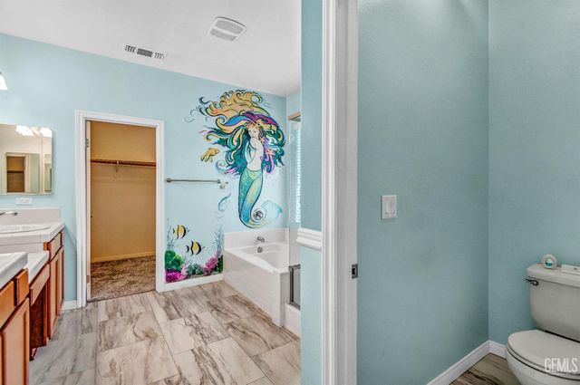 1808 Delacorte Dr, Bakersfield, CA 93311